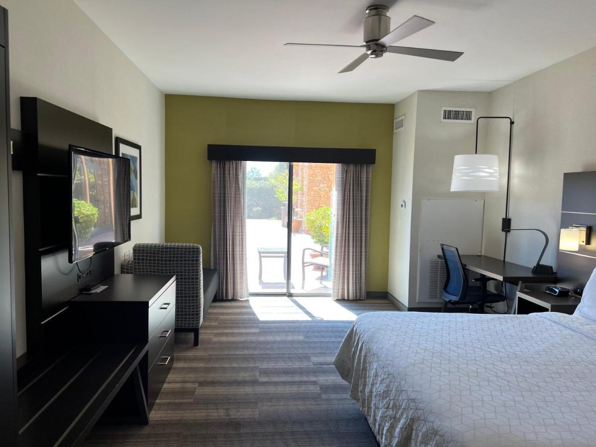 Holiday Inn Express Hotel & Suites El Dorado Hills By Ihg Dış mekan fotoğraf