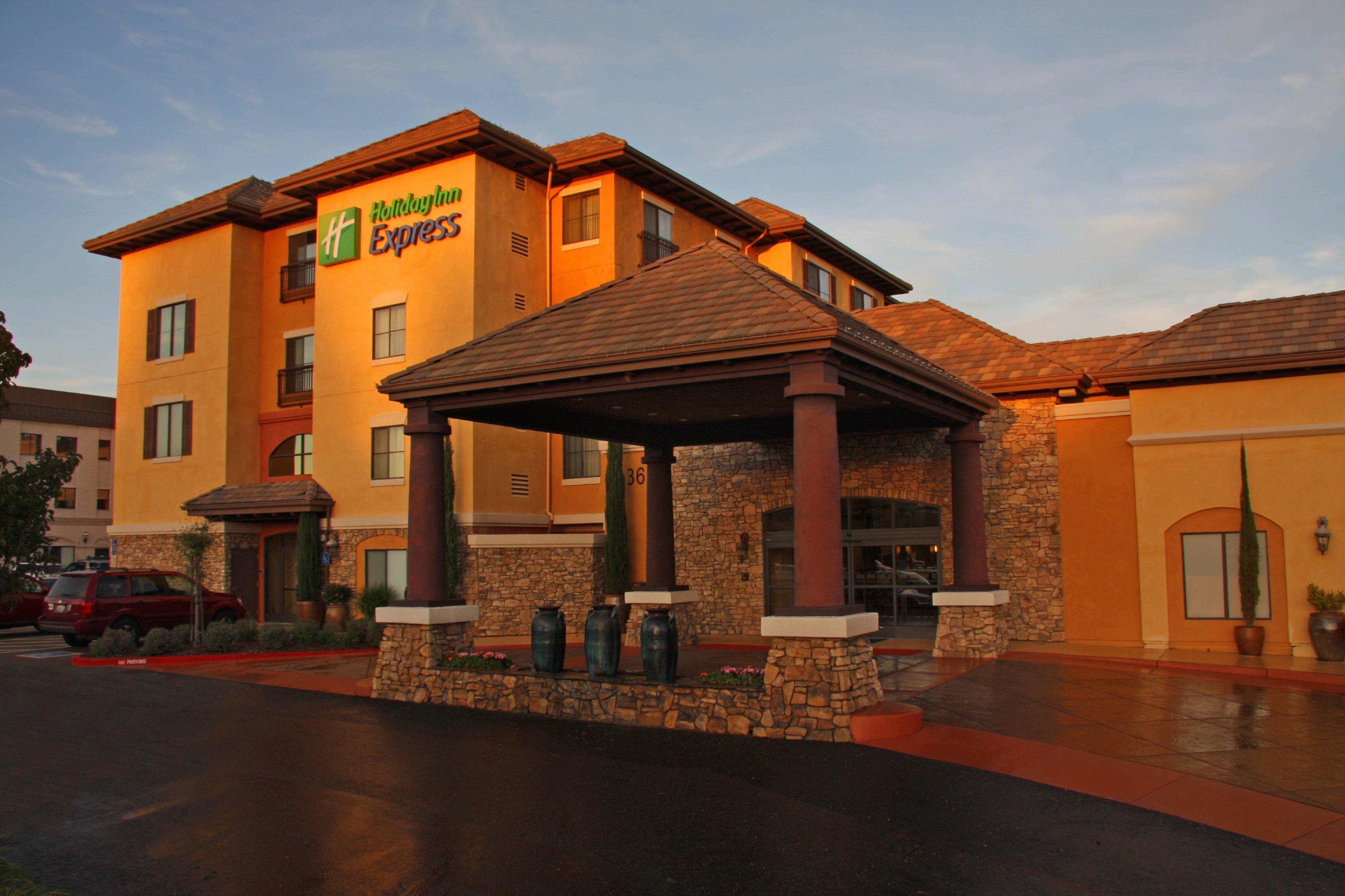Holiday Inn Express Hotel & Suites El Dorado Hills By Ihg Dış mekan fotoğraf